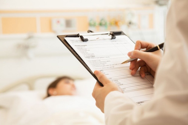 Świąteczne obżarstwo może nasilić problemy zdrowotne; fot. shutterstock.com Świąteczne obżarstwo może ujawnić choroby, o których nie wiedzieliśmy