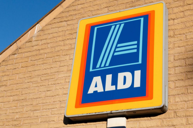 Sieć Aldi uruchomiła w Wielkiej Brytanii e-sklep z winami. Fot. shutterstock Sieć Aldi uruchomiła w Wielkiej Brytanii e-sklep z winami