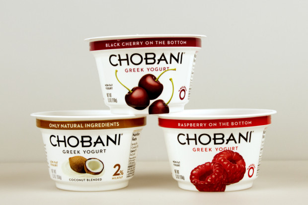 Chobani musi wycofać reklamy jogurtów uderzające w konkurentów: firmy Dannon i General Mills. fot. shutterstock Jogurtowa wojna w USA. Chobani przegrało w sądzie z General Mills i Dannon