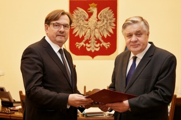 Włodzimierz Skorupski i Krzysztof Jurgiel. Fot. Ministerstwo Rolnictwa i Rozwoju Wsi. Włodzimierz Skorupski nowym Głównym Lekarzem Weterynarii