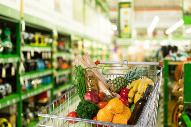 Fot. Shutterstock PRCH: efektem podatku będzie zapaść polskich sieci detalicznych