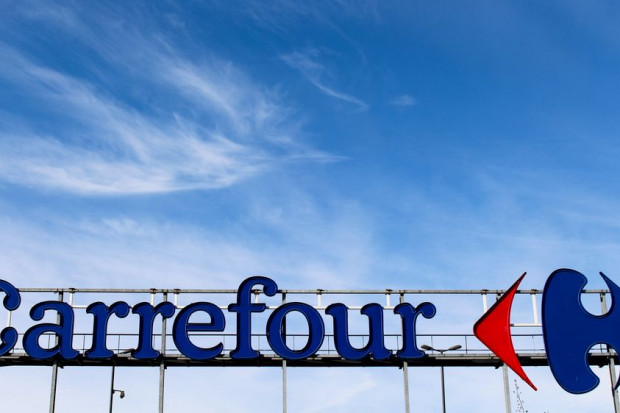 Carrefour modernizuje Galerię Słowiańską w Zgorzelcu. Fot. shutterstock Carrefour modernizuje Galerię Słowiańską w Zgorzelcu