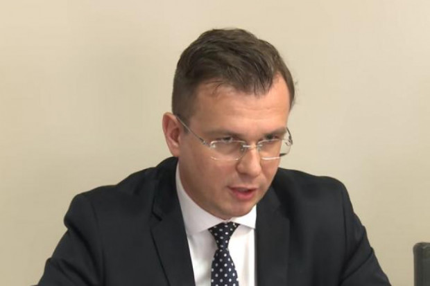 Wiceminister rozwoju Adam Hamryszczak (fot. youtube.com) MR: Polska ma być postrzegana jako kraj startupów