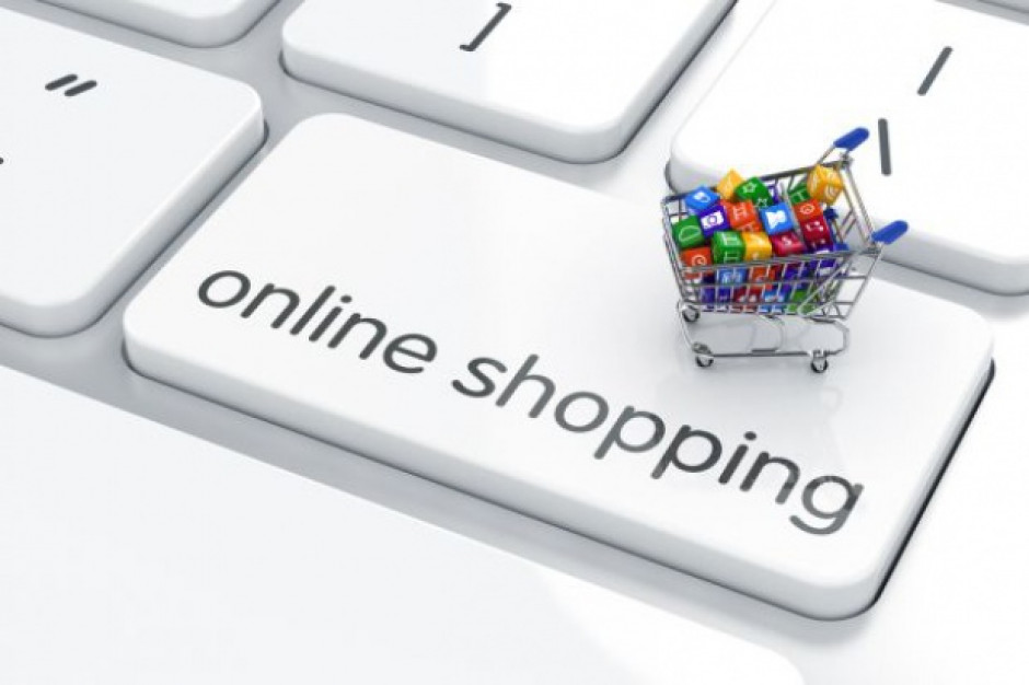 Konsumenci z dużą wprawą korzystają ze sklepów internetowych i tradycyjnych