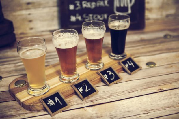 Piwne specjalności będą odbierać pozycję lagerom fot. Shutterstock Prezes Carlsberg Polska: Rynek piw specjalnych może się podwoić