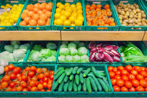 Mylne oznaczanie etykiet warzyw i owoców w Tesco? fot. shutterstock.com Farmerzy oskarżają Tesco o wprowadzanie w błąd klientów
