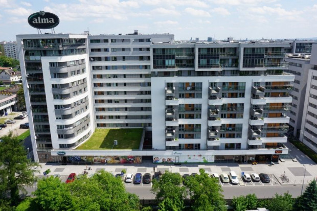 Nieruchomość Almy przy ul. Stańczyka 14 w Krakowie Alma sprzedała trzy nieruchomości za łączną kwotę 27 mln zł