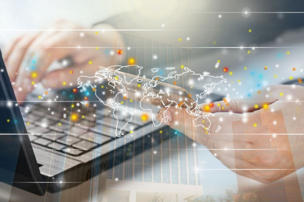 Polski e-handel transgraniczny to tylko 3 proc. Fot. shutterstock Polski e-handel transgraniczny to tylko 3 proc. Dlaczego?