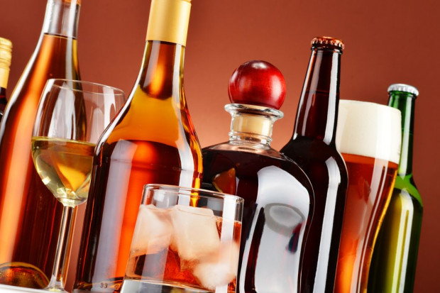 fot. shutterstock.com Spożywanie alkoholu na świecie - co kraj to obyczaj