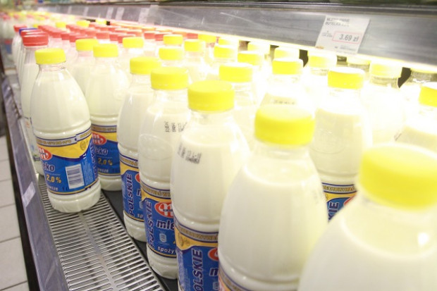 Fot. PTWP Koszyk cen: promocje cen produktów mleczarskich w hipermarketach