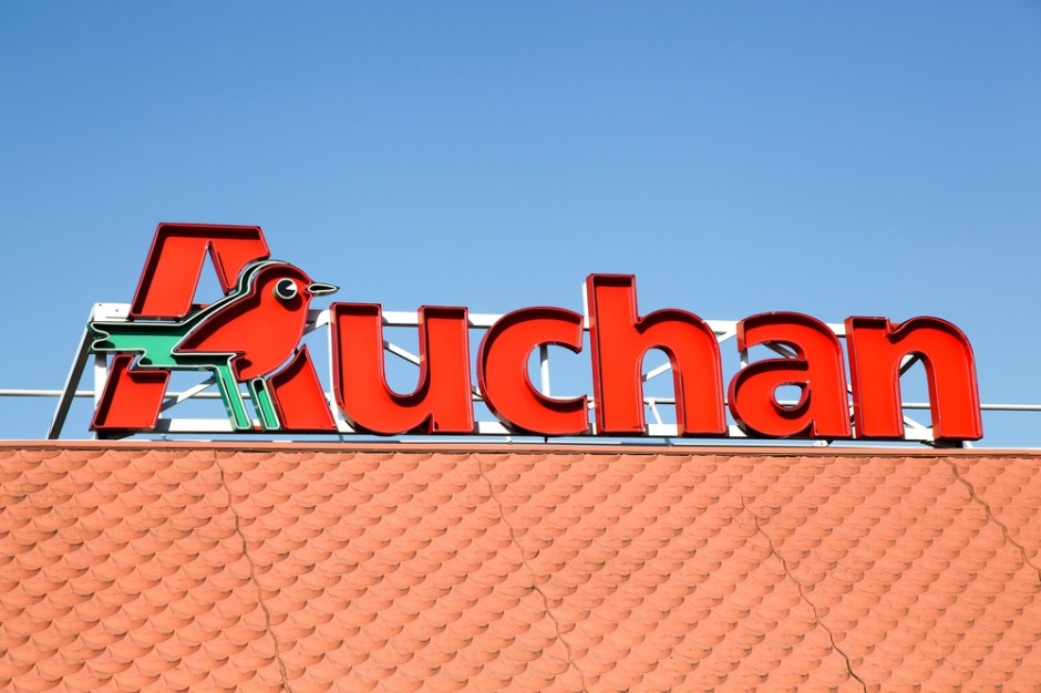 fot. shutterstock Ostry kawałek metalu w chlebie tostowym z Auchan