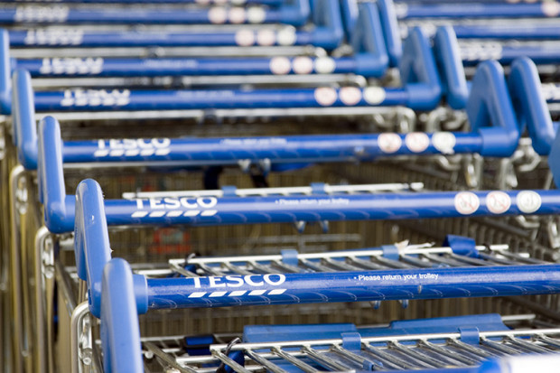 Tesco reorganizuje struktury sieci; fot. shutterstock.com Tesco reorganizuje struktury 160 sklepów