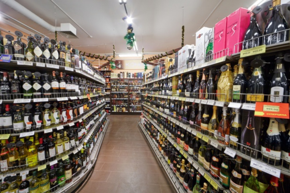 fot. shutterstock Warszawa: Radni znowu zmienili zasady sprzedaży alkoholu