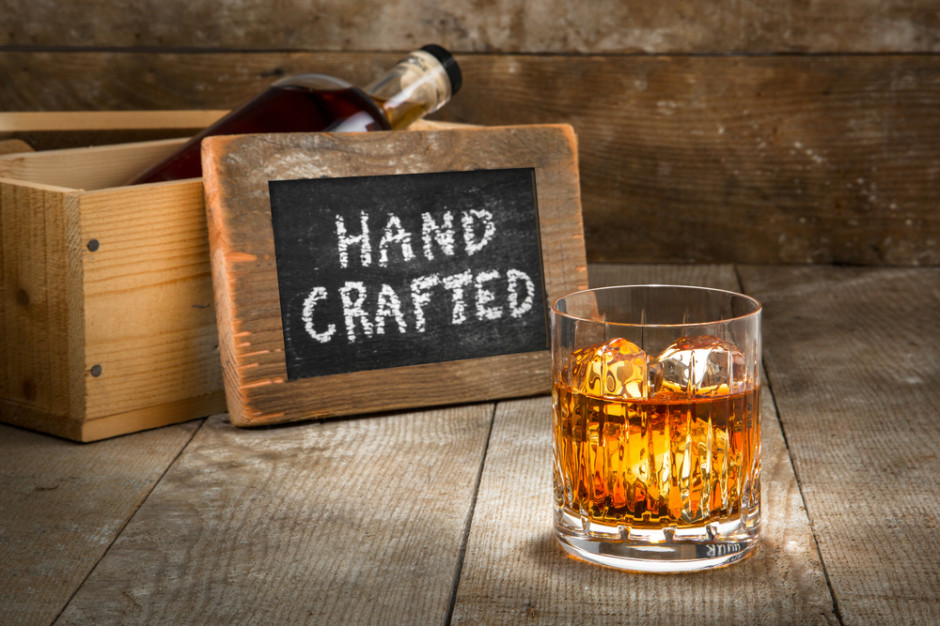 Mocne alkohole z manufaktur chcą powtórzyć sukces piw rzemieślniczych