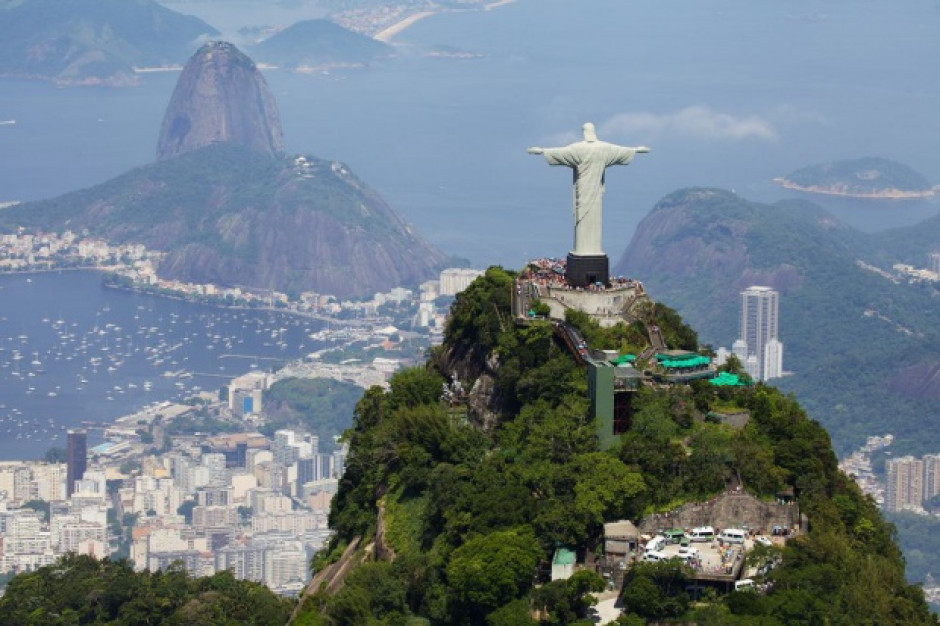 Rio de Janeiro fot. Shutterstock Brazylia, jeden z największych partnerów Polski w Ameryce Łacińskiej, może wyjść na prostą