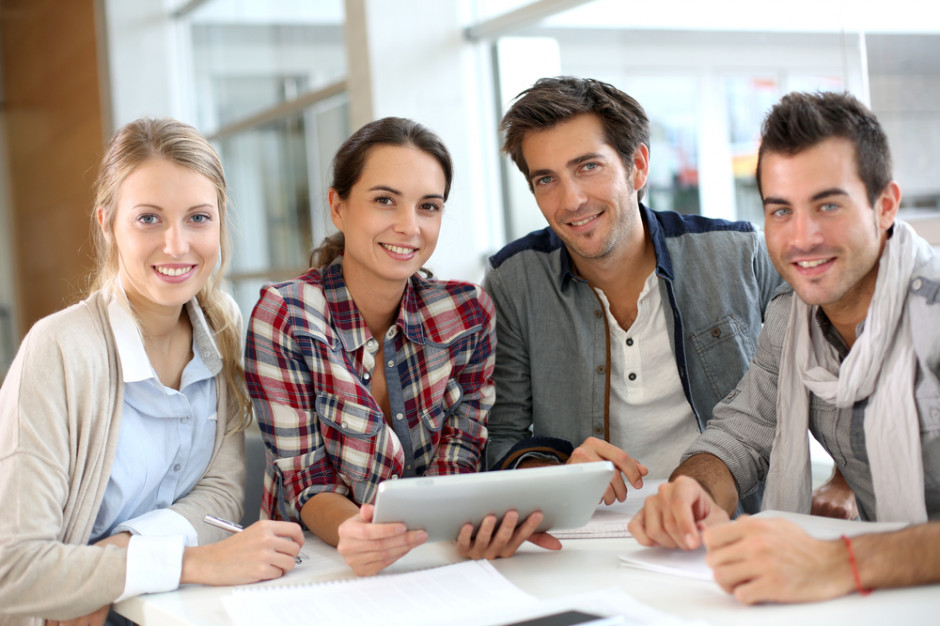 Fot. Shutterstock Millenialsi planują zakładanie firm spożywczych i handlowych