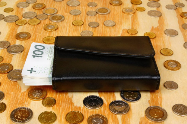 Fot. shutterstock Organizacje pracodawców przeciw 2 tys. zł płacy minimalnej