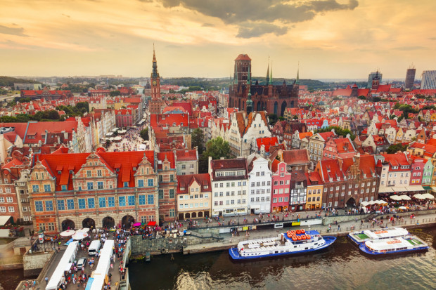 Gdańsk, fot. shutterstock Przedsiębiorcy z Pomorza mają problem ze znalezieniem specjalistów