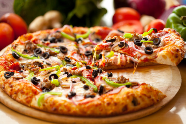 Fot. Shutterstock Włoski senat rozważy wniosek ws. rejestru uprawnionych do wypieku pizzy