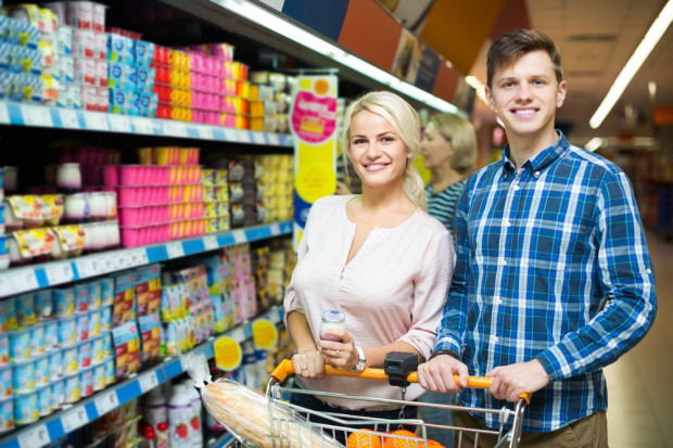 Fot. shutterstock Podatek detaliczny może nie wejść w życie od 1 sierpnia