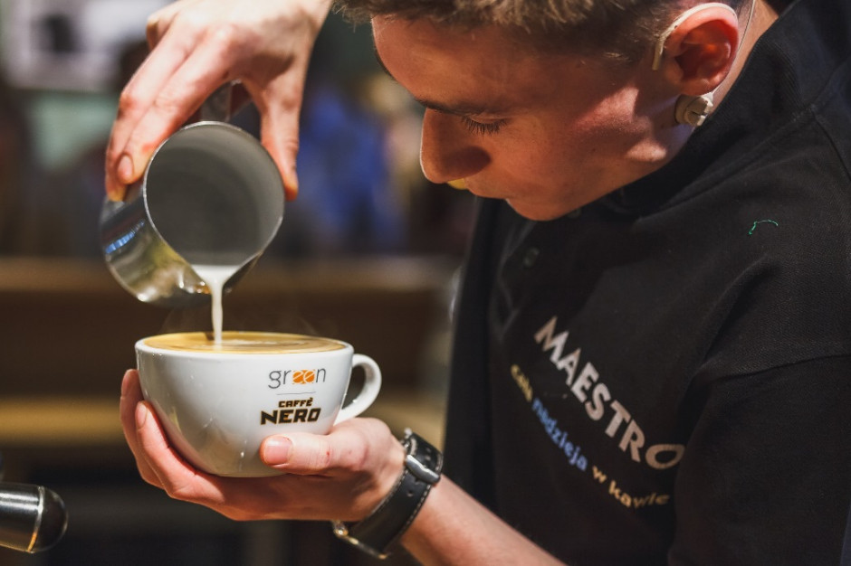 fot. materiały prasowe Nowy koncept kawiarni Green Caffè Nero w biurze Deloitte Polska