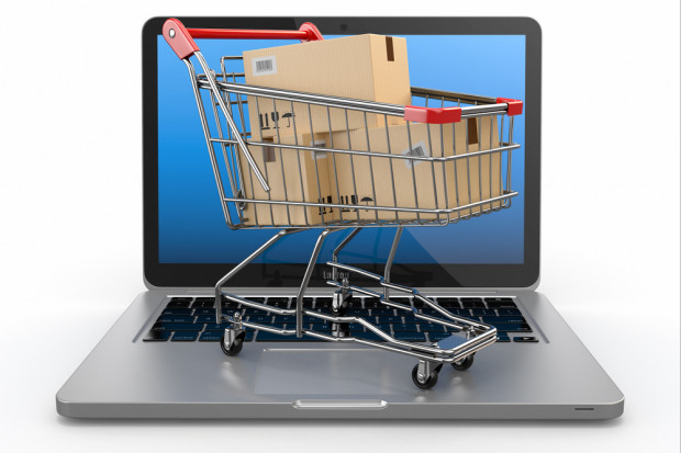 Fot. shutterstock 25 tys. osób dziennie odwiedza e-sklep sieci Tesco Polska
