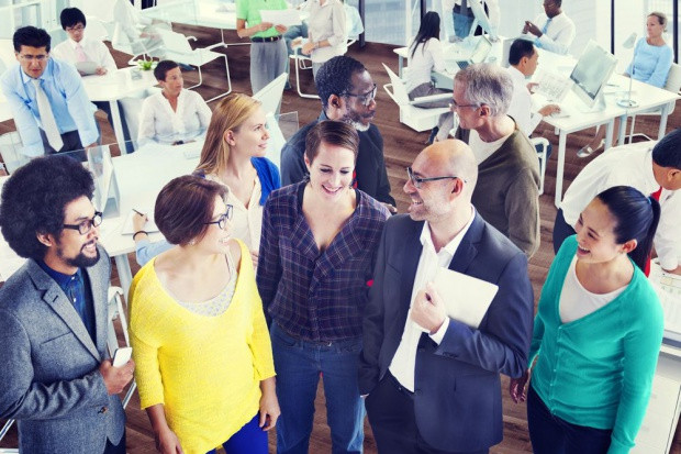 Fot. shutterstock Polacy chcą łączyć pracę za granicą ze zwiedzaniem