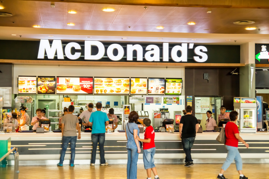 Fot. shutterstock McDonald's zatrudni 5000 nowych pracowników w Wielkiej Brytanii