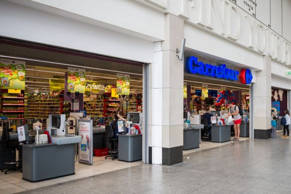 Fot. shutterstock Usługi paysafecard w sklepach Carrefour Polska