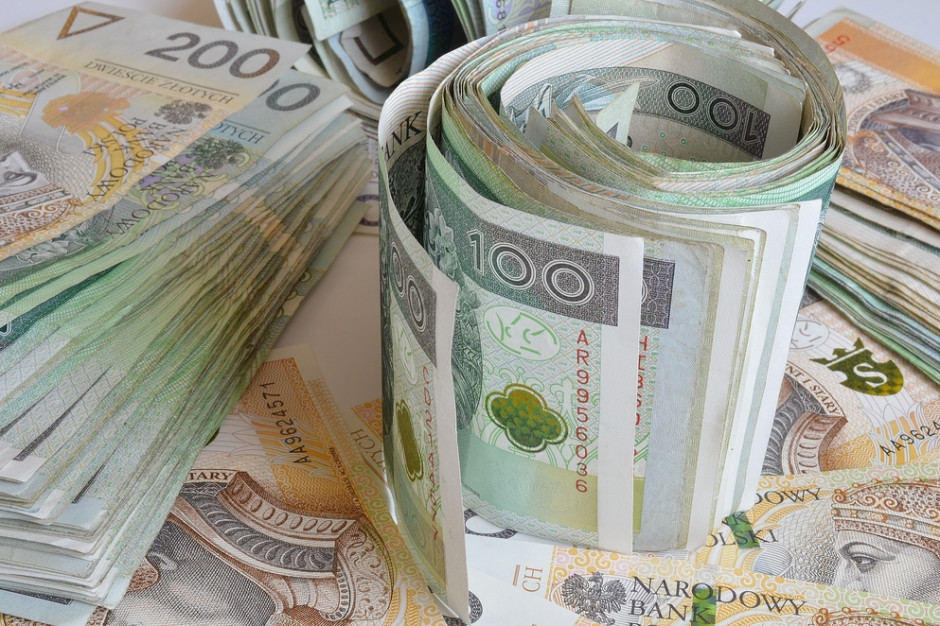 Fot. Shutterstock Na początku tygodnia złoty stabilny