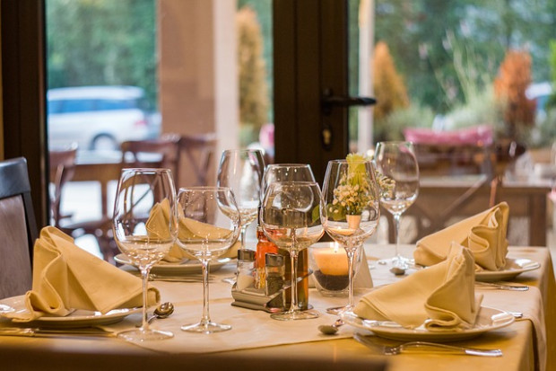 Fot. pixabay.com Jest sposób na marnowanie żywności. Niemieckie restauracje każą płacić za niedojedzone resztki