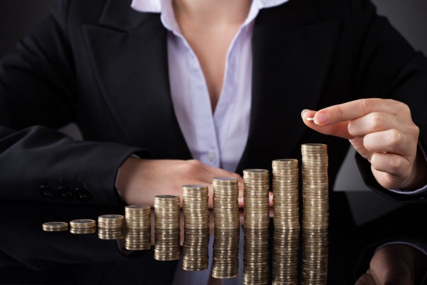 Fot. Shutterstock MF proponuje utrzymanie 23 proc. stawki VAT do końca 2018 r.