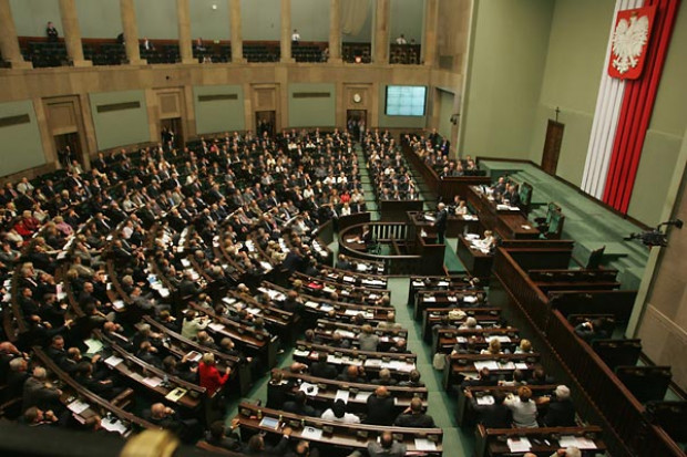 Sejm RP CETA zagraża polskiemu rolnictwu i jakości żywności