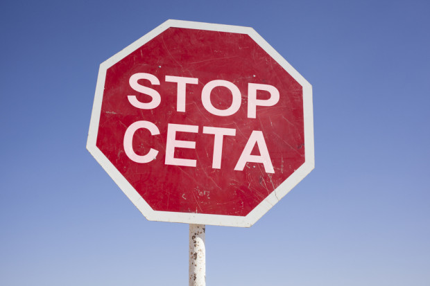 Fot. Shutterstock Sto tysięcy podpisów i demonstracje przeciw CETA