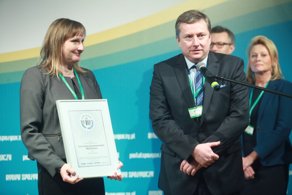 Leszek Wąsowicz, Prezes Zarządu Helio SA i Justyna Wąsowicz, Wiceprezes Zarządu Helio SA. Fot. PTWP Zdjęcie numer 18 - galeria: Przyznano certyfikaty "Dobry produkt - wybór ekspertów 2016" (galeria zdjęć)