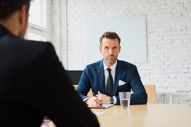 Fot. shutterstock Praca: Jak rozmawiać z rekruterem, kiedy nasza firma ma złą opinię?