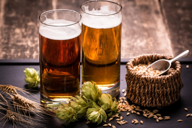 fot. Shutterstock Produkcja piwa spadła w październiku, ale po 10 miesiącach jest lekki wzrost