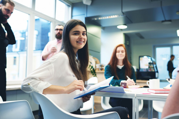 Fot. shutterstock Praca: Jak zwiększyć szanse na zatrudnienie po stażu?