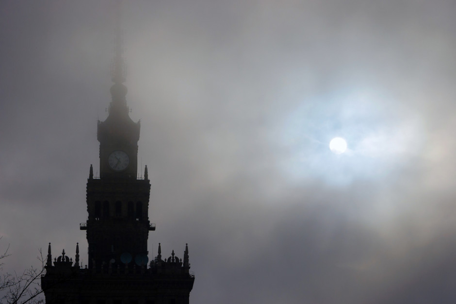 Smog w Warszawie: 15 grudnia komunikacja miejska za darmo