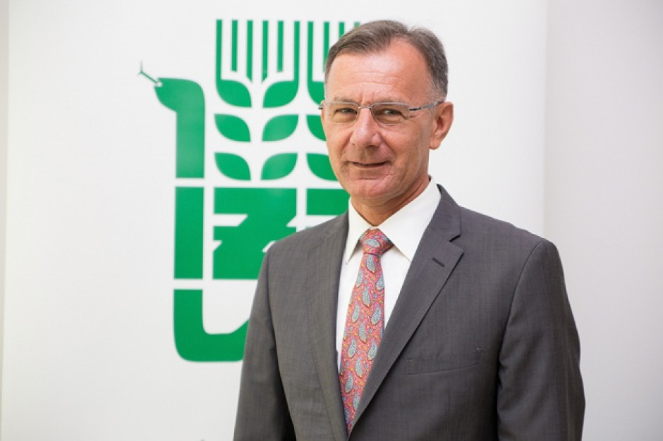 Prof. Mirosław Jarosz, dyrektor Instytutu Żywności i Żywienia, fot. IŻŻ Dyrektor IŻŻ: Na rynku jest dużo niezdrowej żywności
