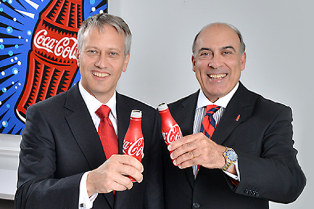 James Quincey i Muthar Kent Coca-Cola: Na świecie spadki przychodów, w USA - wzrosty