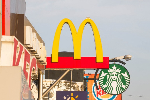 fot. shutterstock.com McDonald's stawia na drive-in, zamówienia i dostawy oraz McCafe