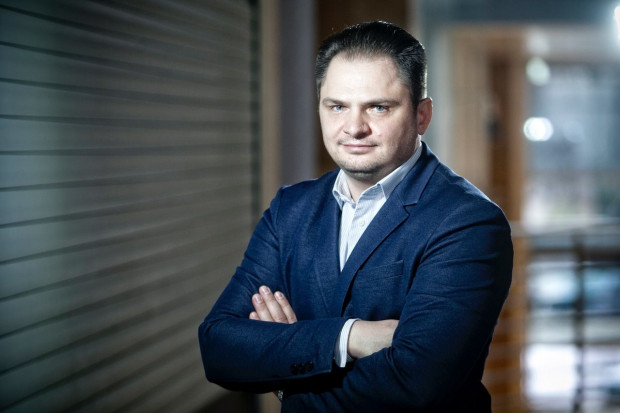 Zbigniew Kozłowski, wiceprezes zarządu Symbio/ fot. Żelazna studio Symbio wprowadza drugą linię produktów do sklepów specjalistycznych