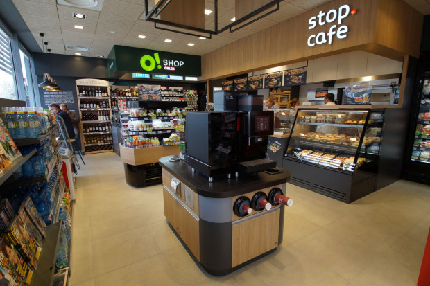 fot. PKN Orlen Na 130. stacjach benzynowych PKN Orlen planuje otwarcie konceptów stop.cafe i O!Shop