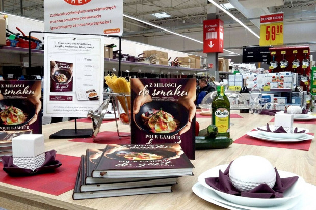 fot. materiały prasowe Carrefour Carrefour rozpoczyna sprzedaż swojej pierwszej książki na polskim rynku