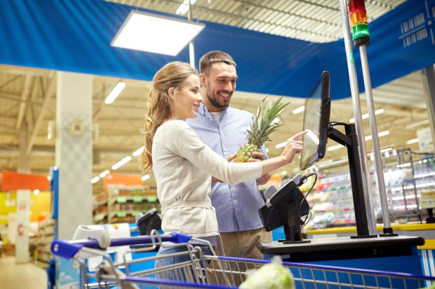 fot. shutterstock.com Automatyzacja zakupów w sklepach pasmem co najwyżej połowicznych sukcesów?