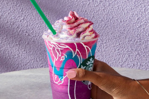 Starbucks OG selling unicorn 2018