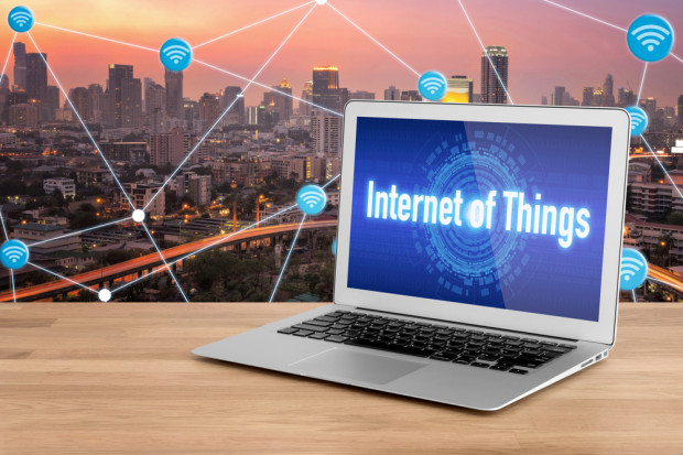 Fot. shutterstock Badanie: 70 proc. detalistów chce zainwestować w Internet Rzeczy