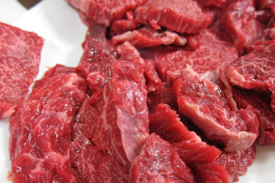 Kształtowanie się barwy mięsa wołowego podczas trwania procesu 