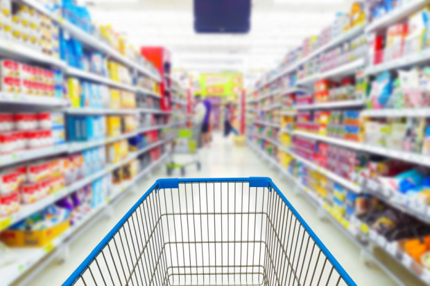Fot. shutterstock Hipermarkety zaczęły sięgać po rozwiązania sprawdzone przez dyskonty
